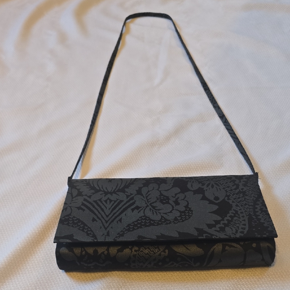 Marimekko Elegant Black Floral Clutch Bag